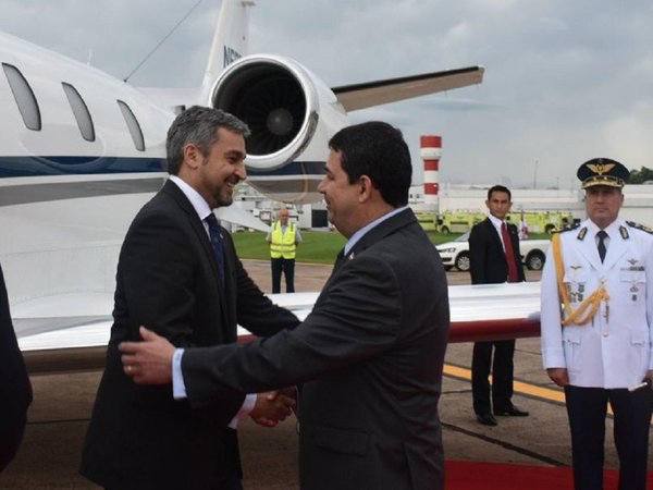 PLRA y aliados "coinciden" en juicio político a Mario Abdo y Velázquez