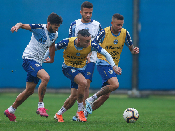 Gremio cierra sus preparativos con equipo definido