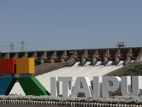 Caso Itaipú: Fiscalía conforma equipo para investigar traición a la Patria