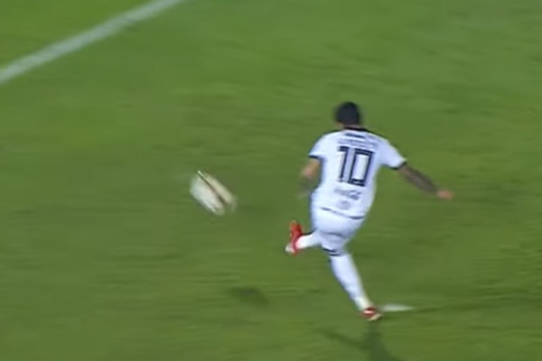 "Quería patear fuerte a un costado": Willy habla sobre el penal errado