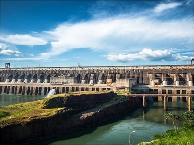 Brasil dice que inversionistas prefieren a Paraguay por la energía más barata
