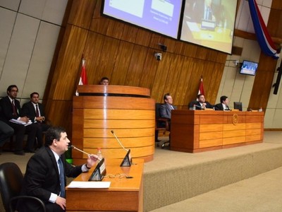 'No tuve ningún grado de participación en las negociaciones' dice vicepresidente en su defensa   - Radio 1000 AM