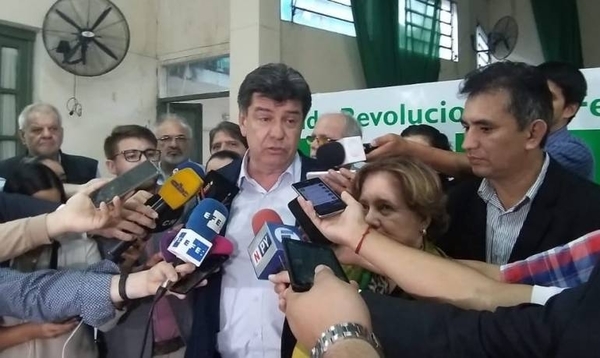 HOY / Partidos de oposición barajan pedido de juicio politico a Abdo y al vicepresidente