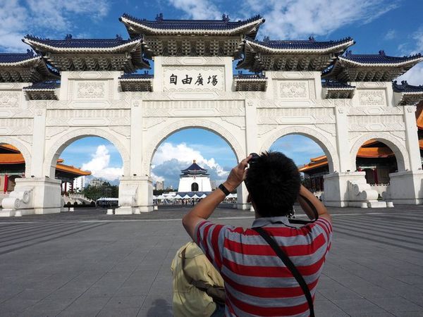 Gobierno comunista suspende viajes de chinos a Taiwán - Mundo - ABC Color