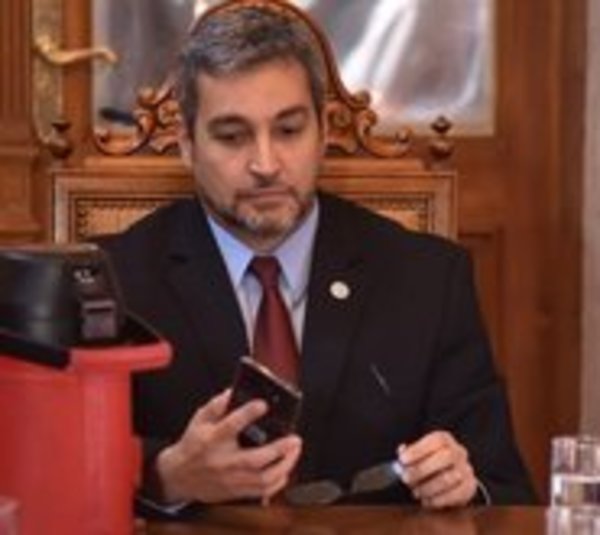 Abdo rompe silencio mientras Congreso busca destituirlo - Paraguay.com