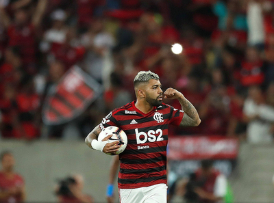 Flamengo deja fuera a Emelec en los penales