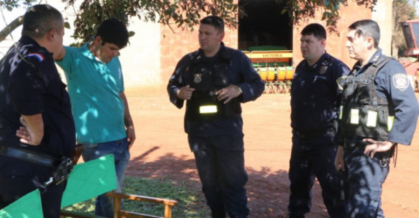 Violento asalto con toma de rehenes y violación