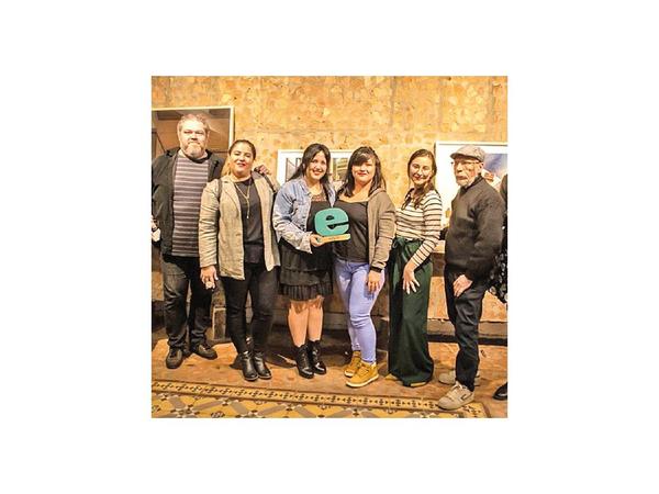 Emergentes destacó a proyectos del área de la plástica, la música y el teatro