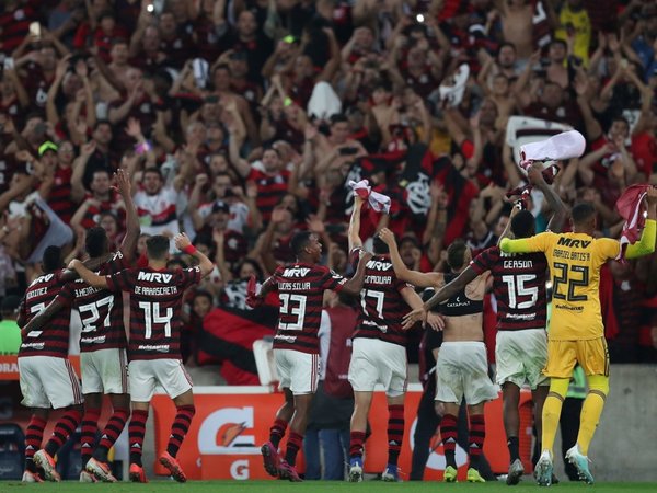 Flamengo clasifica en penales y se medirá en cuartos al Inter