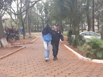 Regresó de festejar el Día de la Amistad y quiso estrangular a su concubina