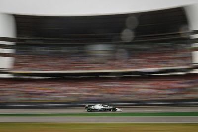 Hamilton, por más récords en Hungría - Automovilismo - ABC Color