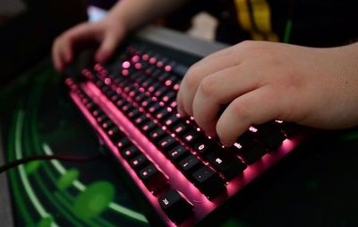 Investigación de Facebook ve progresos en proyecto que vincula cerebros y computadoras - Tecnología - ABC Color