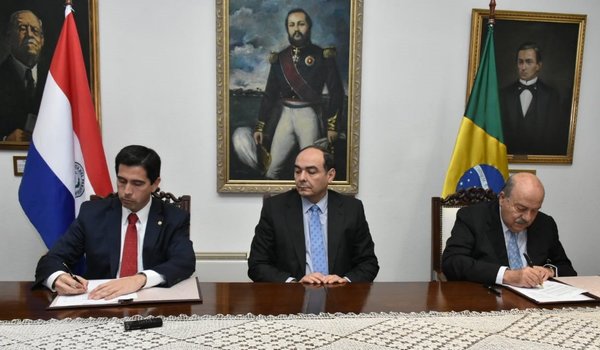 Paraguay y Brasil anulan acuerdo de Itaipú que puso contra las cuerdas a gobierno de Mario Abdo