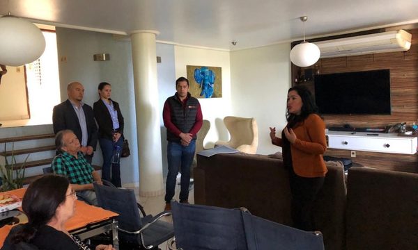 Presentan proyecto de costanera a la ministra de Turismo