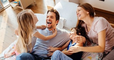 Día Internacional de la Alegría, conoce los beneficios que la sonrisa trae a la salud - ADN Paraguayo