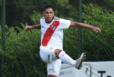 Juvenil viene a Olimpia desde River Plate