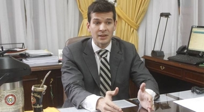 HOY / Manifiesta desacuerdo con la  cancelación de juicio político