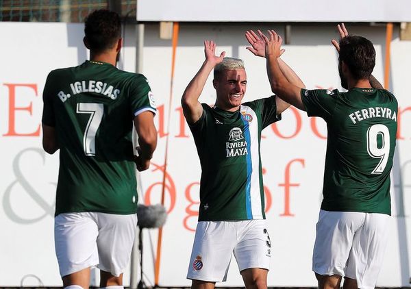 Avanzan en la Europa League - Fútbol - ABC Color