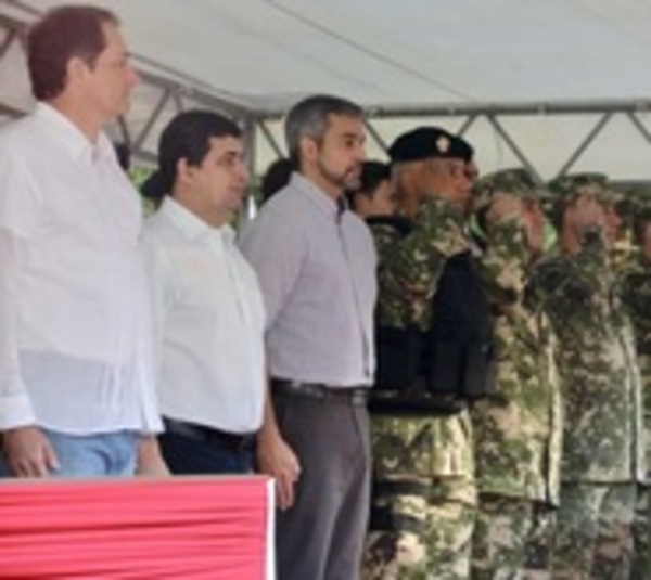 Embajador de EEUU festeja 'salida viable' a juicio político - Paraguay.com