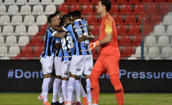 HOY / Un club brasileño sí o sí llegará a la final de la Copa Libertadores