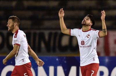 Independiente cae pero pasa a cuartos - Fútbol - ABC Color