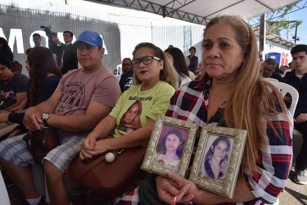 A 15 años de la tragedia de Ycuá familiares visitan el Memorial