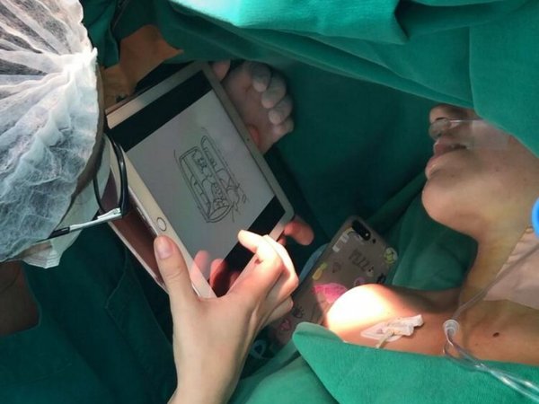 Adaptan al guaraní técnica aplicada en cirugía con pacientes despiertos