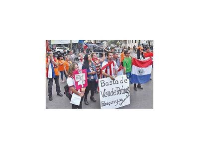 Comisión Escrache insiste en el juicio al vice Hugo Velázquez