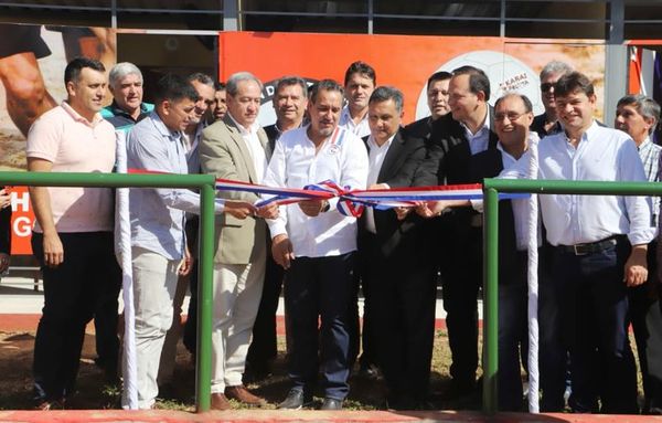 UFI con cancha de fútbol playa - Deportes - ABC Color