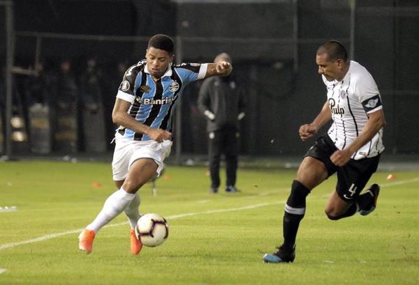 El Gumeralo cayó goleado y quedó fuera de la Libertadores | .::Agencia IP::.
