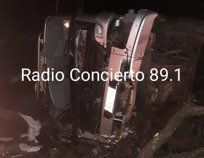 Vuelca camión transportador de carne en Minga Guazú