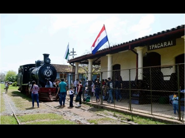 LOCOMOTORA QUE FUE TRASLADADA DE ENCARNACIÓN SERÁ REACTIVADA PARA TURISMO
