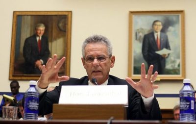 Legisladores de los EE.UU. viajan a China