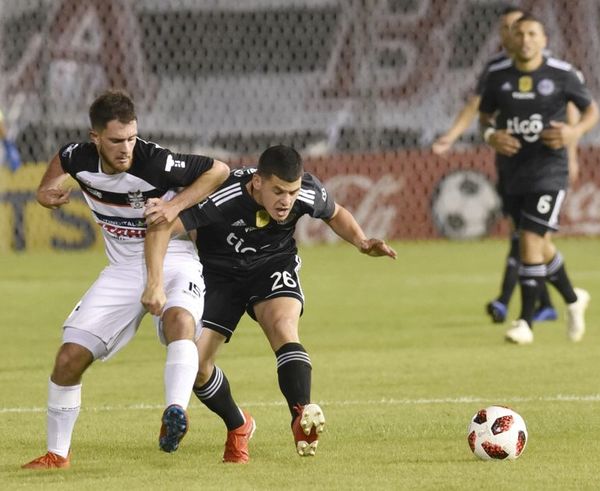 Olimpia rechaza oferta por “Cachorro” Sánchez - Fútbol - ABC Color