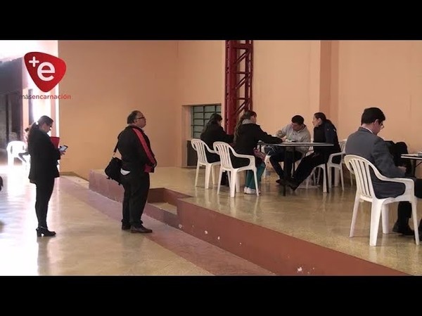 INSTITUCIONES EDUCATIVAS DE ITAPÚA RECIBEN APORTES POR GRATUIDAD ESCOLAR