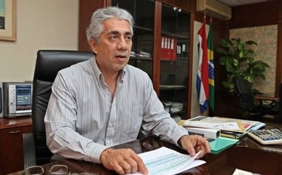 HOY / Tras crisis política, renuncia director técnico de Itaipú vinculado a firma de acta bilateral