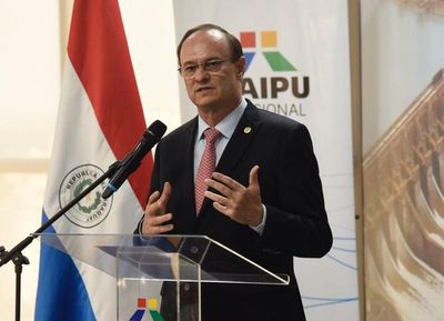 Itaipú: aceptan renuncia de director técnico y anuncian cambios de consejeros  - Periodísticamente - ABC Color