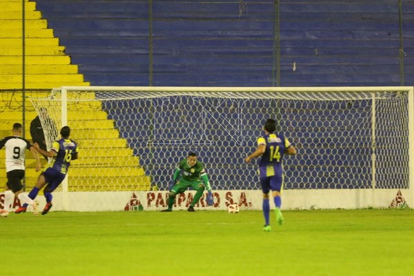 El 'General' celebra un importante triunfo ante Capiatá