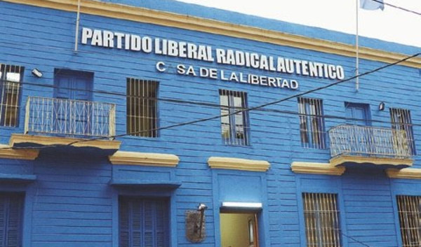 Chovy también incluyeron denuncia