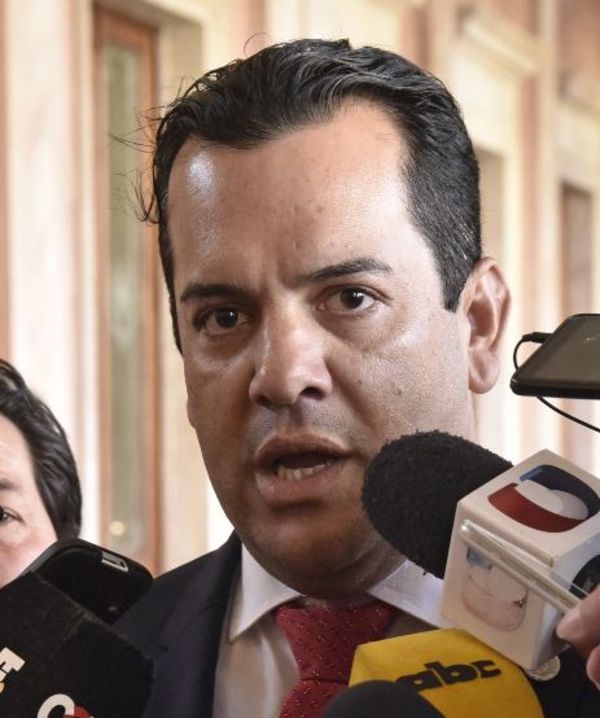 Senador responsabiliza a HC - Política - ABC Color