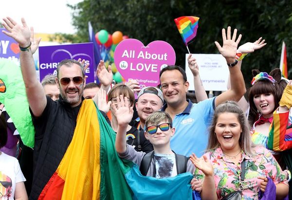 Ilusión en el Orgullo de Belfast ante la esperada legalización del matrimonio gay - Mundo - ABC Color