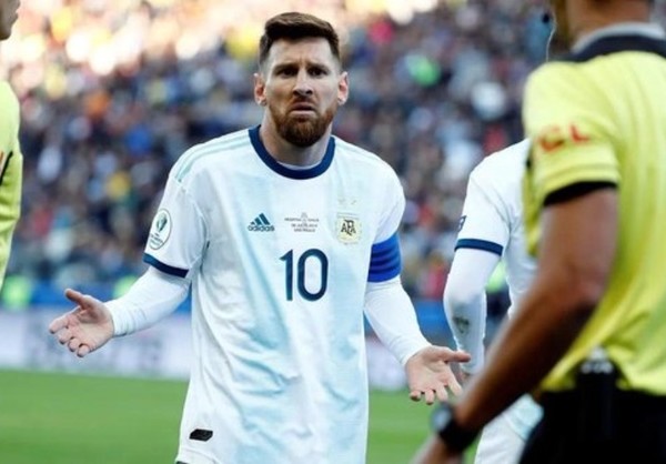 Conmebol castigó a Messi con tres meses de suspensión