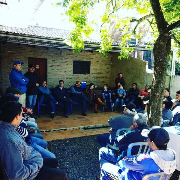Liberales de Carapeguá exigen mayor transparencia en negociación de Itaipú - Nacionales - ABC Color