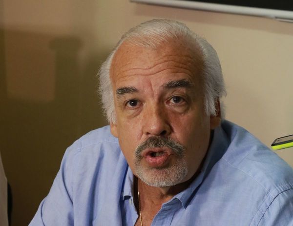 Califican de traición a la patria firma de acta