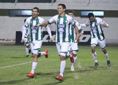 Nutrida cartelera con la punta en juego