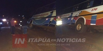 PASAJEROS SE LLEVARON UN GRAN SUSTO EN UN COLECTIVO
