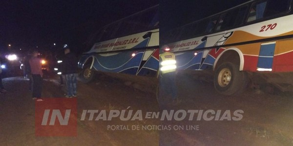 PASAJEROS SE LLEVARON UN GRAN SUSTO EN UN COLECTIVO