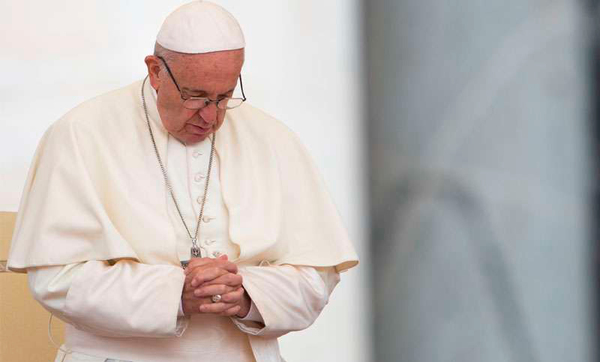 Papa Francisco reza por víctimas de masacres en Estados Unidos