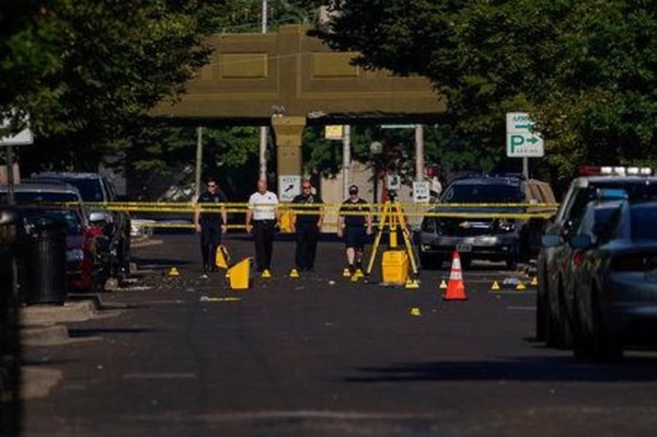 Mueren 10 personas en otro ataque en EEUU » Ñanduti