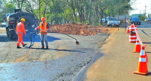 Apuran obras para habilitar desvío en zona del multiviaducto en CDE